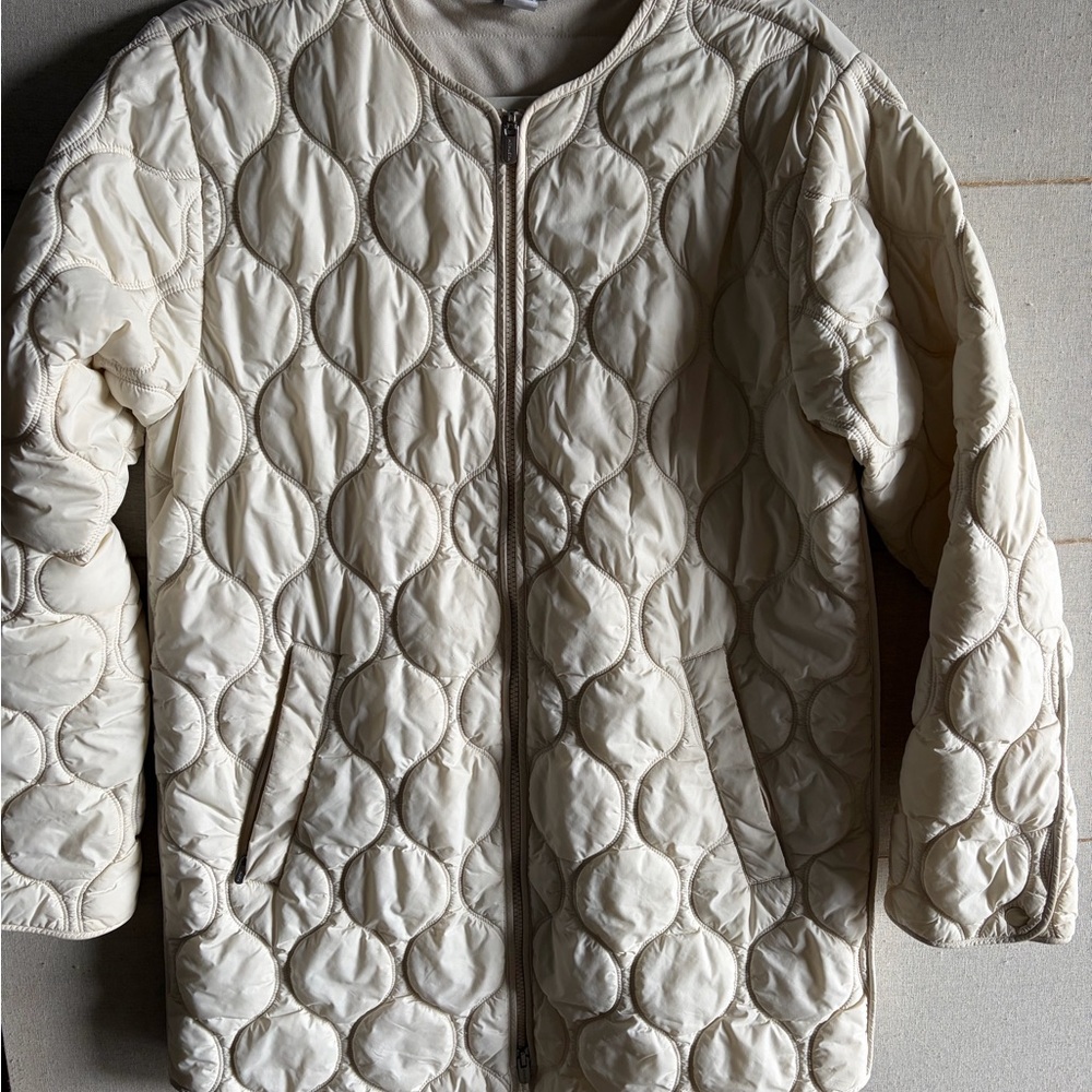 Athleta Cream Quilted Circle-Pattern Zip Jacket